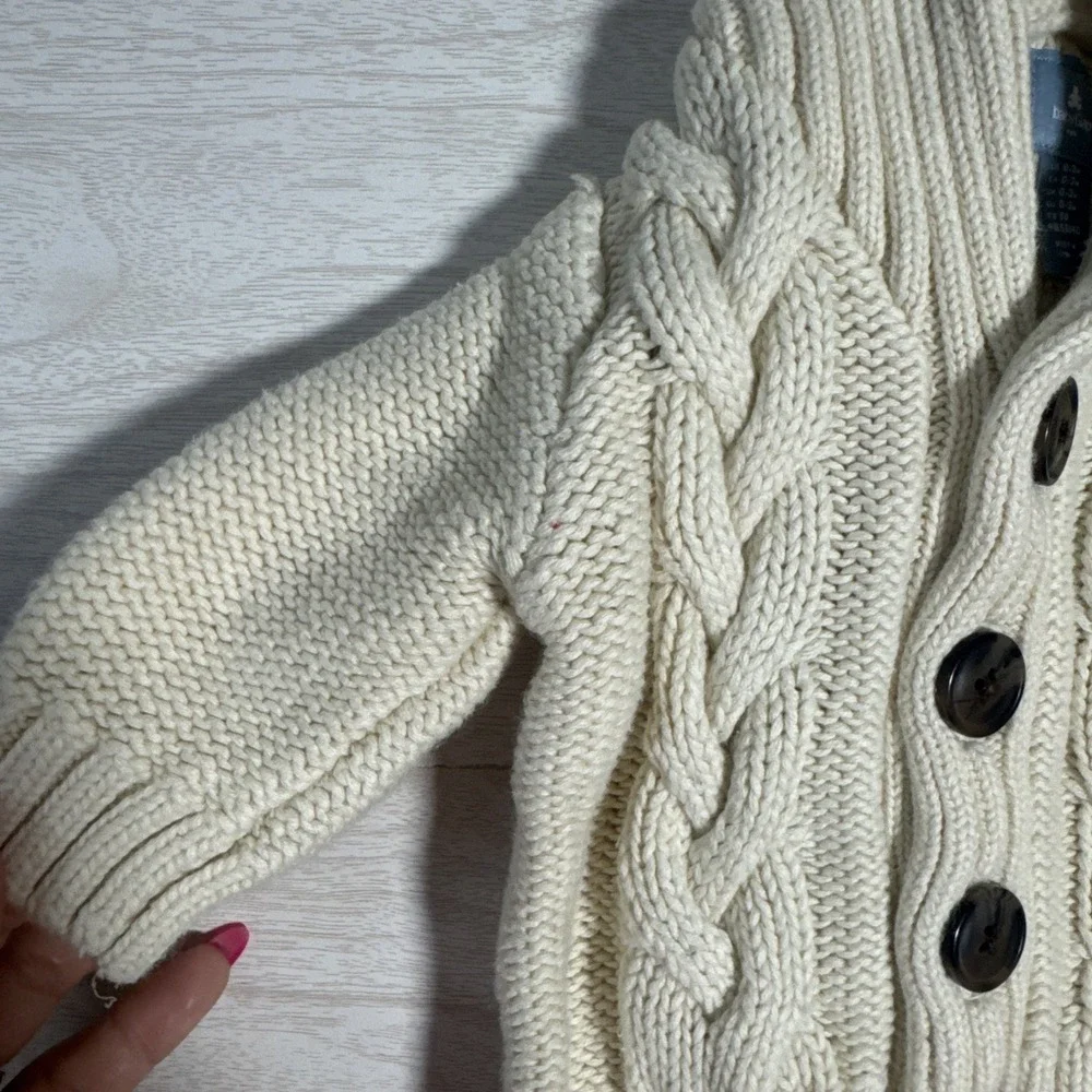 Gap chunky cable-knit pattern Cozy Cream Cable Knit Cardigan 0/3 M Big Buttons